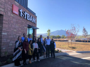 Branch opening Small-fd59e9c4